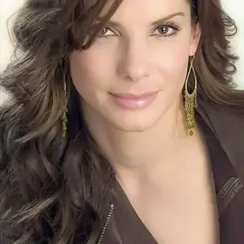 Sandra Bullock profile image