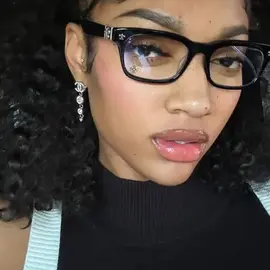 Angel Reese profile image