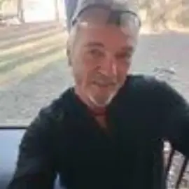 mark black95 profile image
