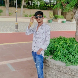 Hardik malkiya profile image