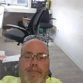 Chris Young profile image