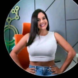 lauranally anna profile image