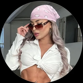 Hayley Davies profile image