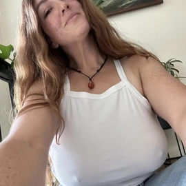 angel elizabeth profile image