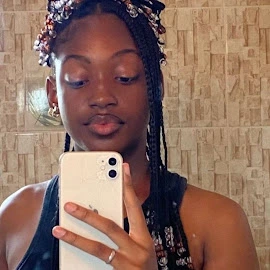 Eleni Sophia profile image