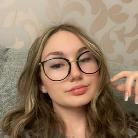 Linda Angela profile image