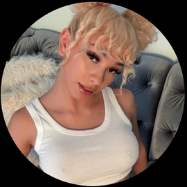 Emily Crowe profile image
