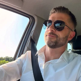 Alex Williams profile image