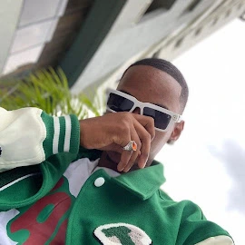 wizzy clive profile image