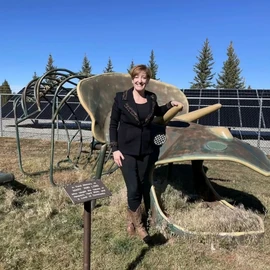 Caitlin Long profile image