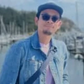 Apirom Kammoon profile image