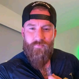 joshhopinks profile image