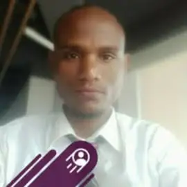 Nur Umer profile image
