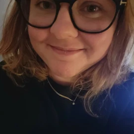 Helen Carlos profile image