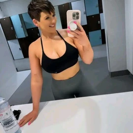 Hannah Brooks profile image
