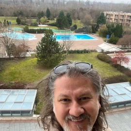 Charles Simon profile image