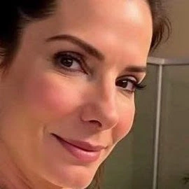 Sandra bullock profile image