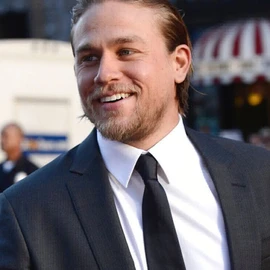 charlie hunnam profile image