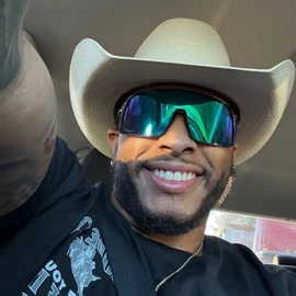 Adams James profile image