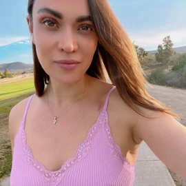 Sarah collinus profile image