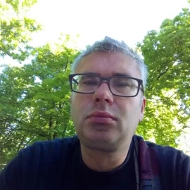 Cezary S profile image