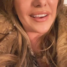 Lainey Wilson profile image