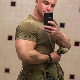 Malachovski Mason profile image