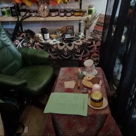 Tarot reader profile image