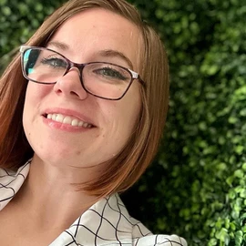 Ruth kapone profile image