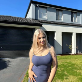 Sophia profile image