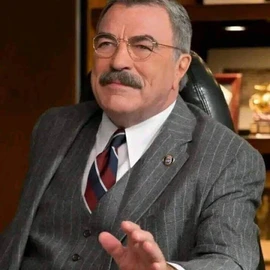 Tom Selleck profile image