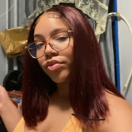 Elsa Stott profile image