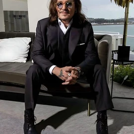 JOHNNY DEEP profile image
