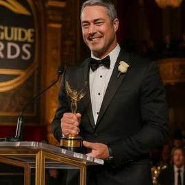taylor kinney profile image
