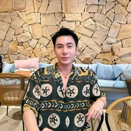 Phillip lee profile image