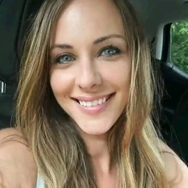 Sarah Hayes profile image