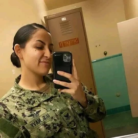 Amanda 🌹🌹🌹 profile image