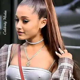 Ariana grande profile image
