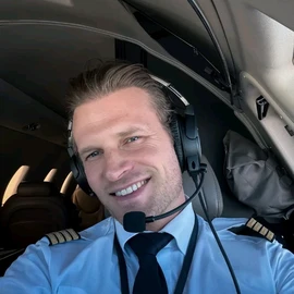 frank Elisa profile image