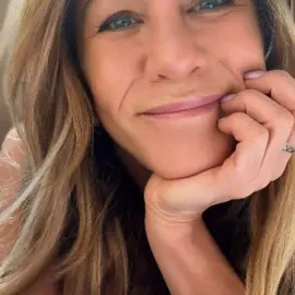 Jennifer Aniston profile image