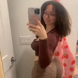 Charlotte Bennett profile image