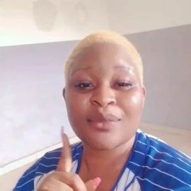 Angie Frances profile image