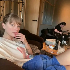 Taylor swift profile image