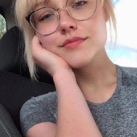 Anna Sandra profile image