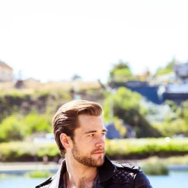 LukeBenword profile image