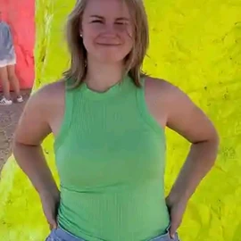Melanie Rose profile image