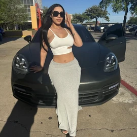 sarina lax profile image