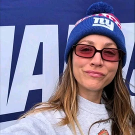 Kaley Cuoco profile image