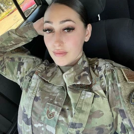 Jenny Mary profile image