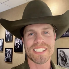 dustin cl profile image